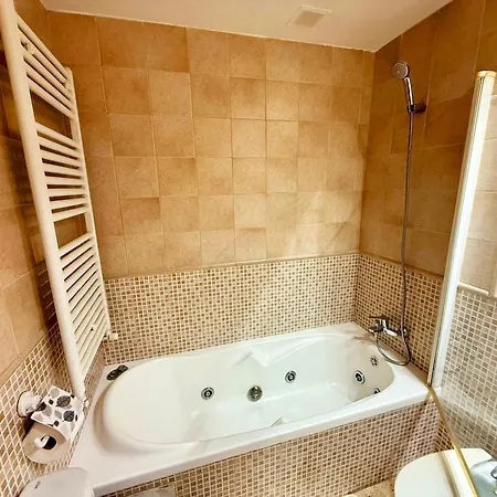 Con Chill-out, Piscina En La Azotea A 5 Min De La Playa Y Parking Privado * Cambrils